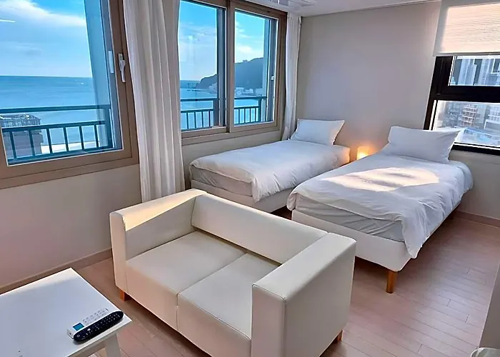 Songjung ホテル 3*